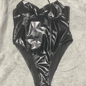 SHEIN Black Shiny Bodysuit